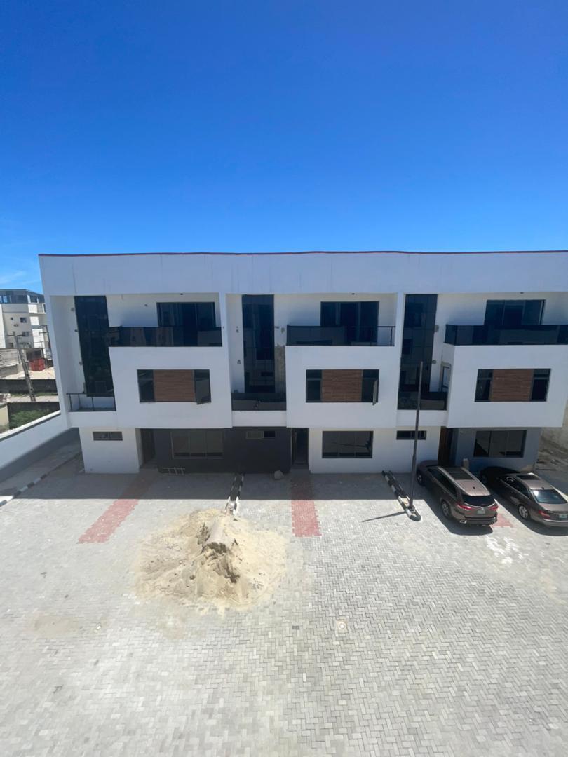 4 Bedroom Terrace Duplex With a Room BQ