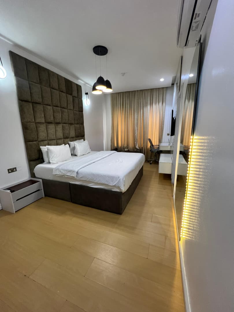 Spacious 2 Bedroom Apartment