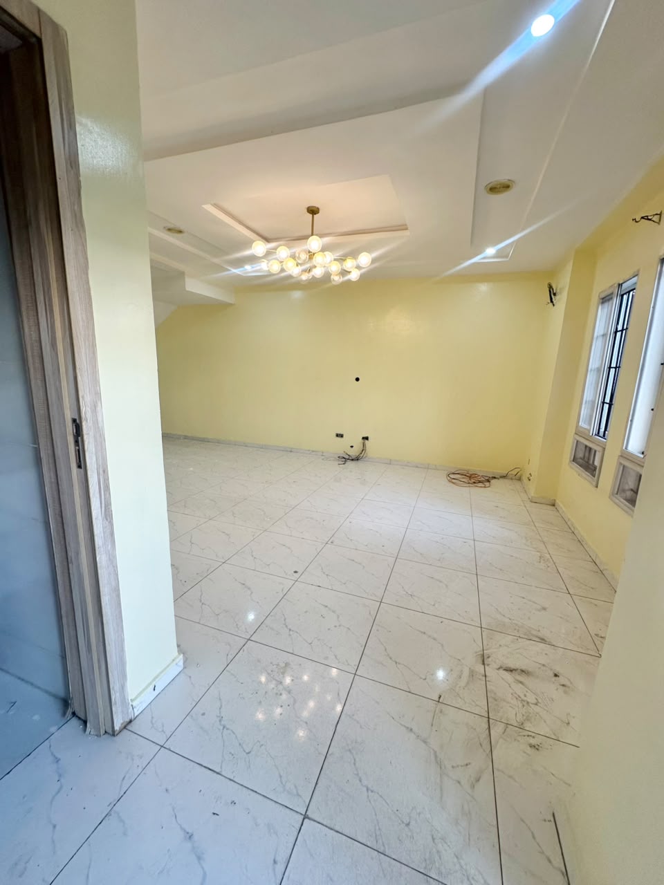 1 BEDROOM LUXURY MINI FLAT