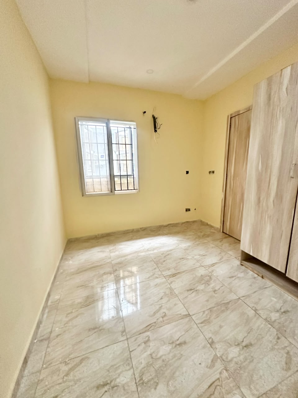 1 BEDROOM LUXURY MINI FLAT