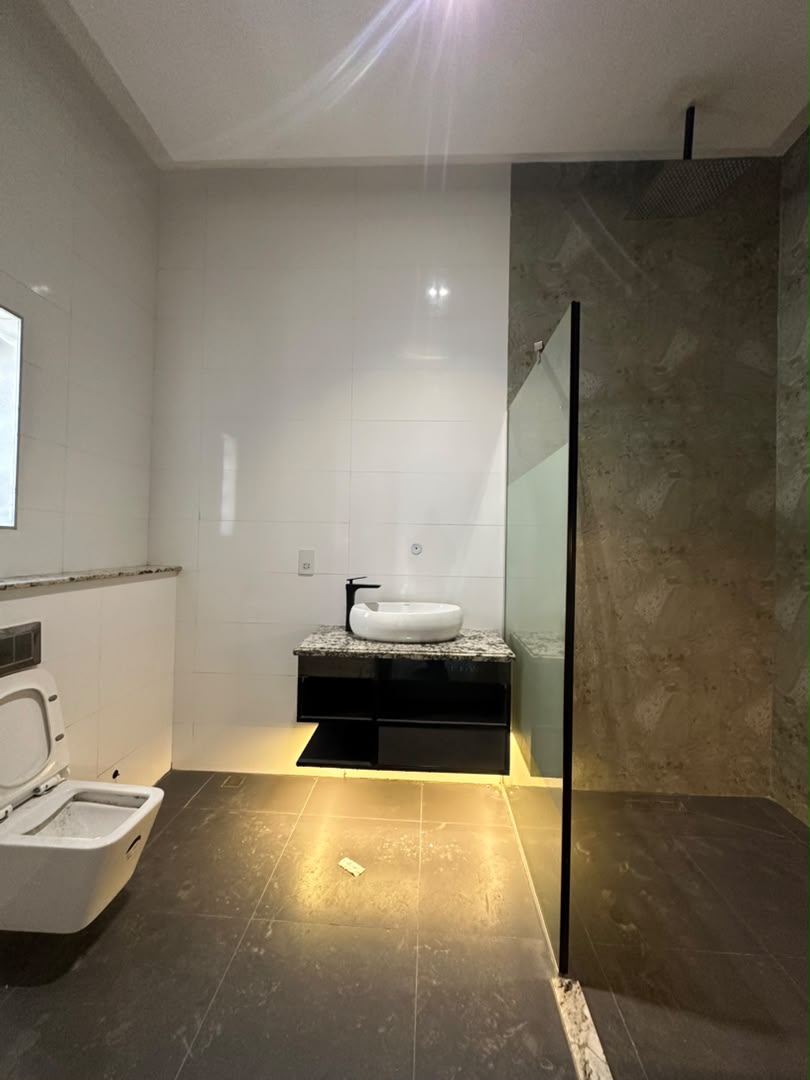 5 Bedroom Detached House with Elevator, Swimming Pool, BQ, Rooftop And Cinema.