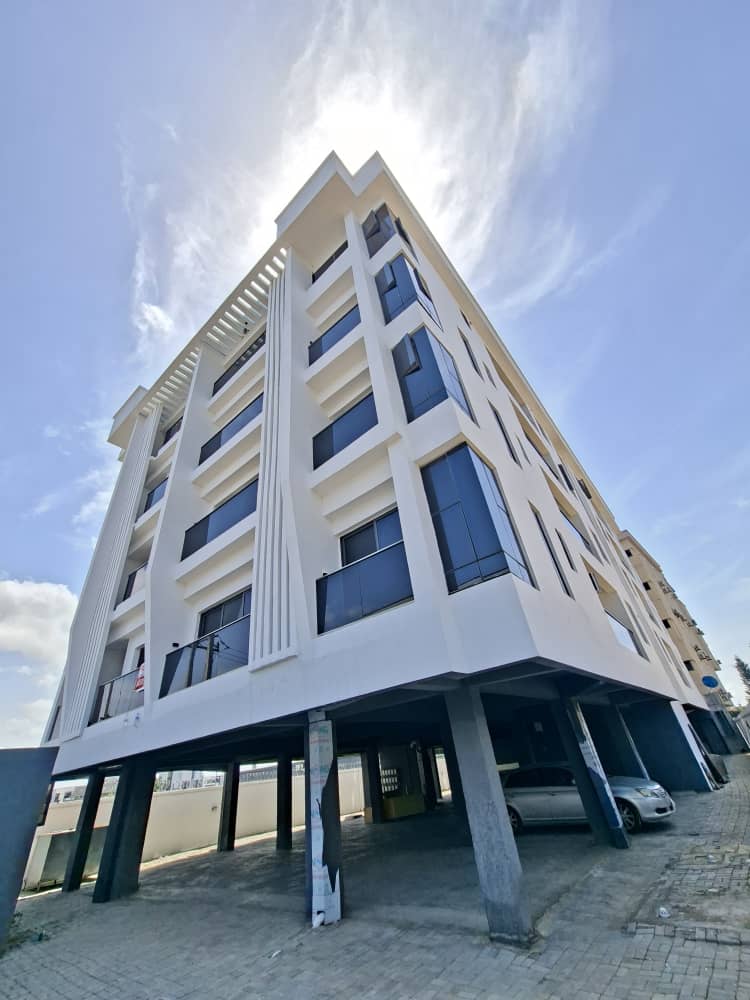 New Furnished 2 Bedroom Apartment at Ikate Elegushi, Lekki.
