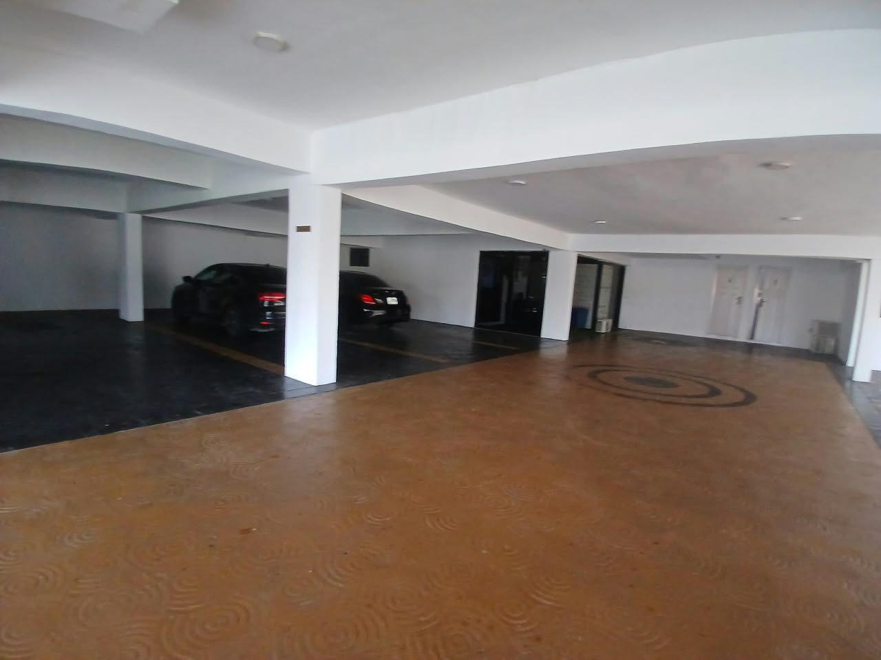 Multiple Units.1 And 2 Bedroom Residential Apartments In Awoyaya Lagos
