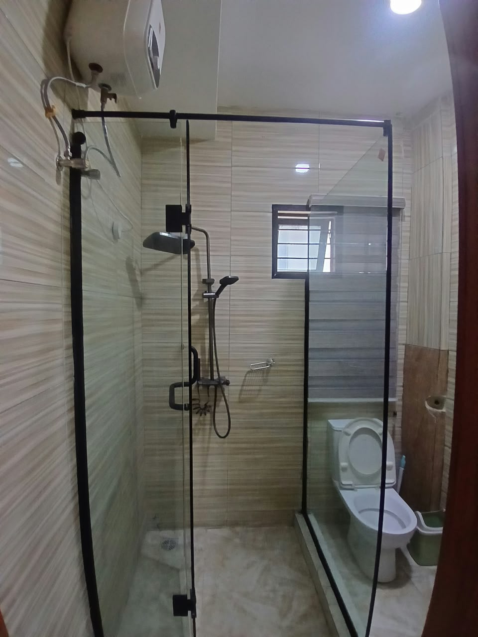 Multiple Units.1 And 2 Bedroom Residential Apartments In Awoyaya Lagos