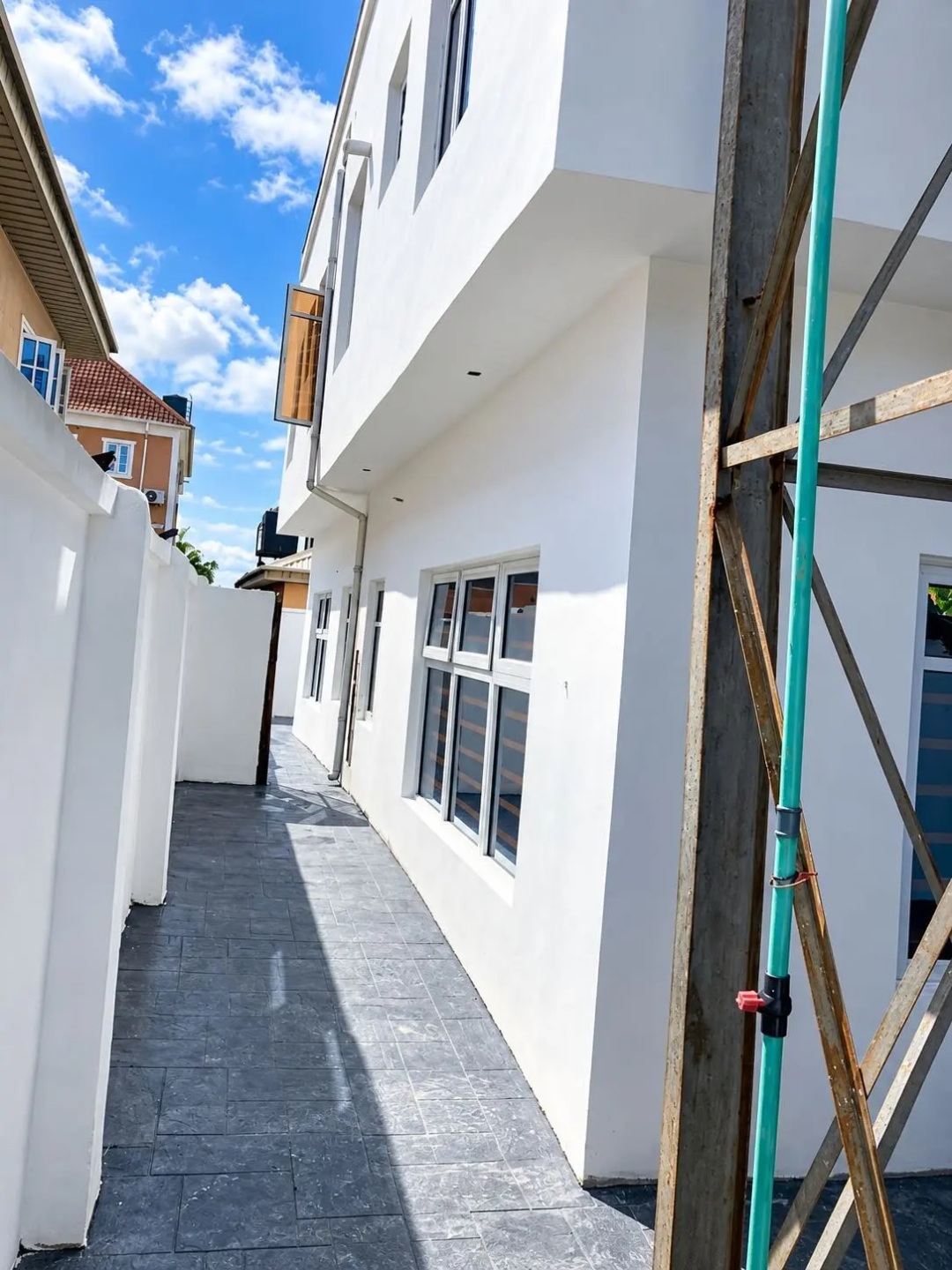 6 Bedroom Semi-Detached Duplex with a 2 Bedroom Terrace Apartment