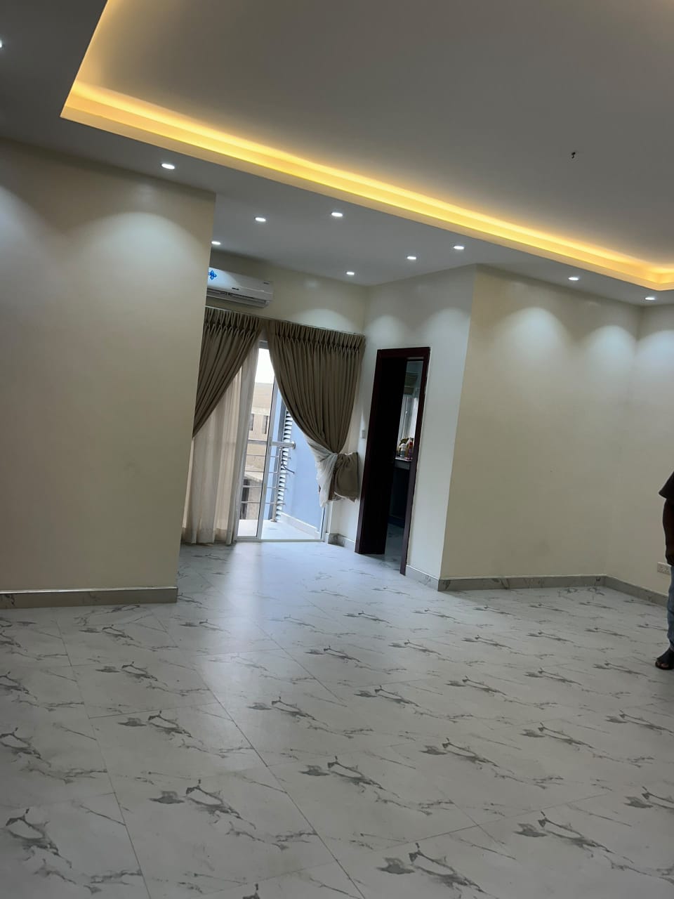 LUXURY 3 BEDROOM APARTMENT PLUS STUDIO BQ