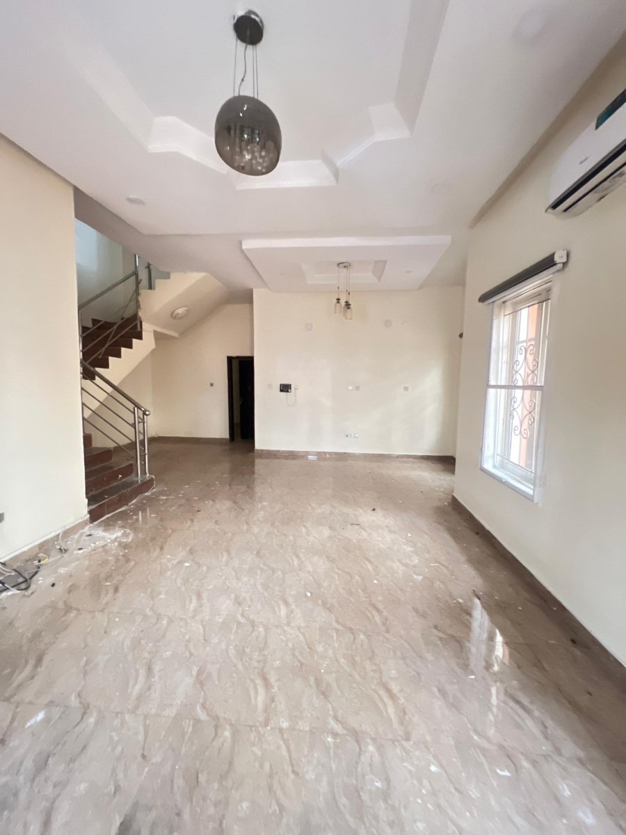 Self Serviced 4 Bedroom Semi detached duplex Chevron