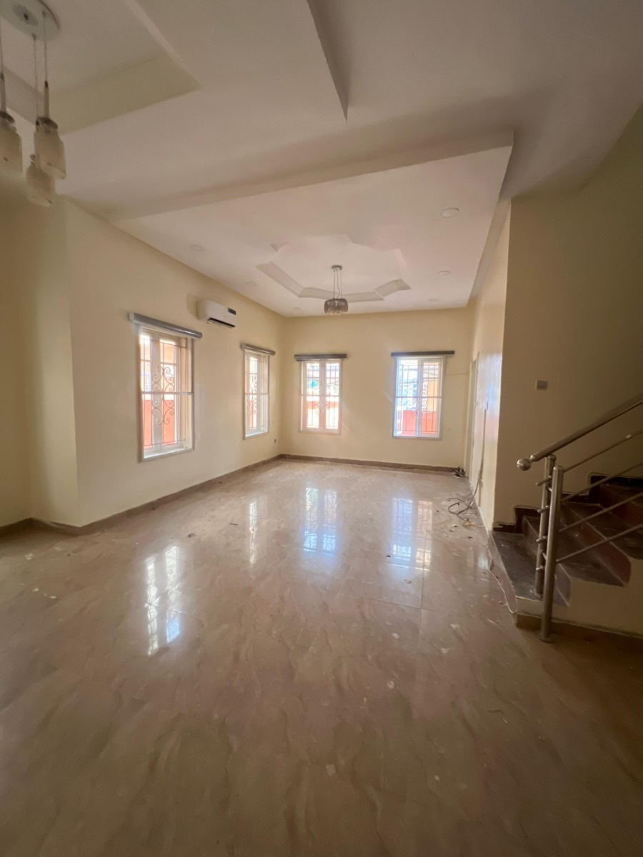 Self Serviced 4 Bedroom Semi detached duplex Chevron
