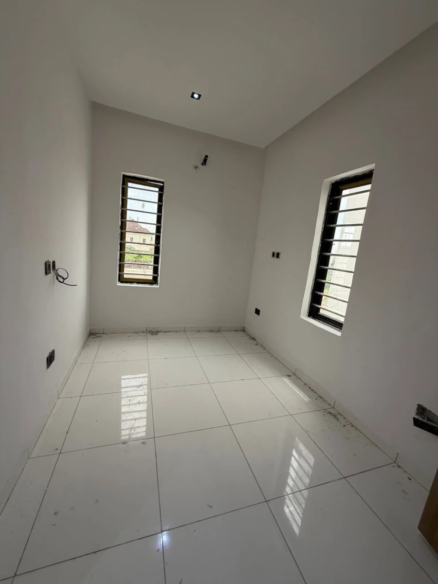 4 Bedroom Semi-Detached Duplex With BQ
