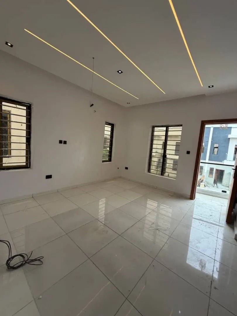 4 Bedroom Semi-Detached Duplex With BQ