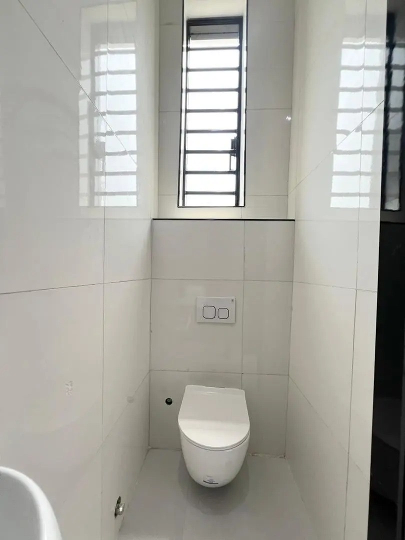 5 Bedroom Fully Detached Duplex With BQ