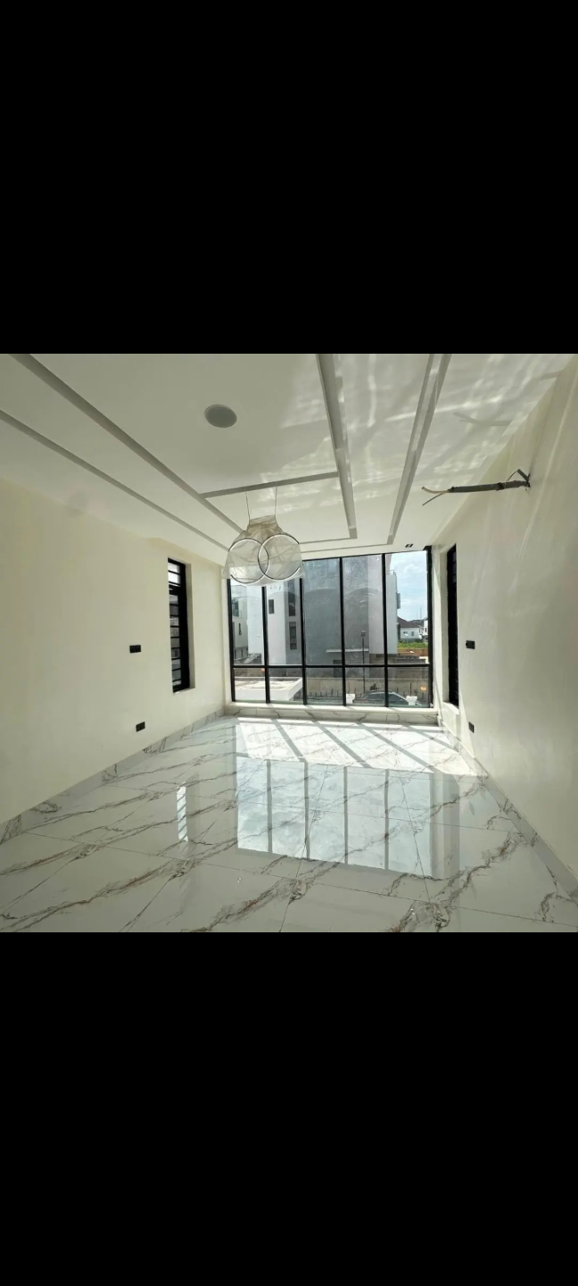 Premium 5 Bedroom fully Detached Duplex with BQ- Lekki