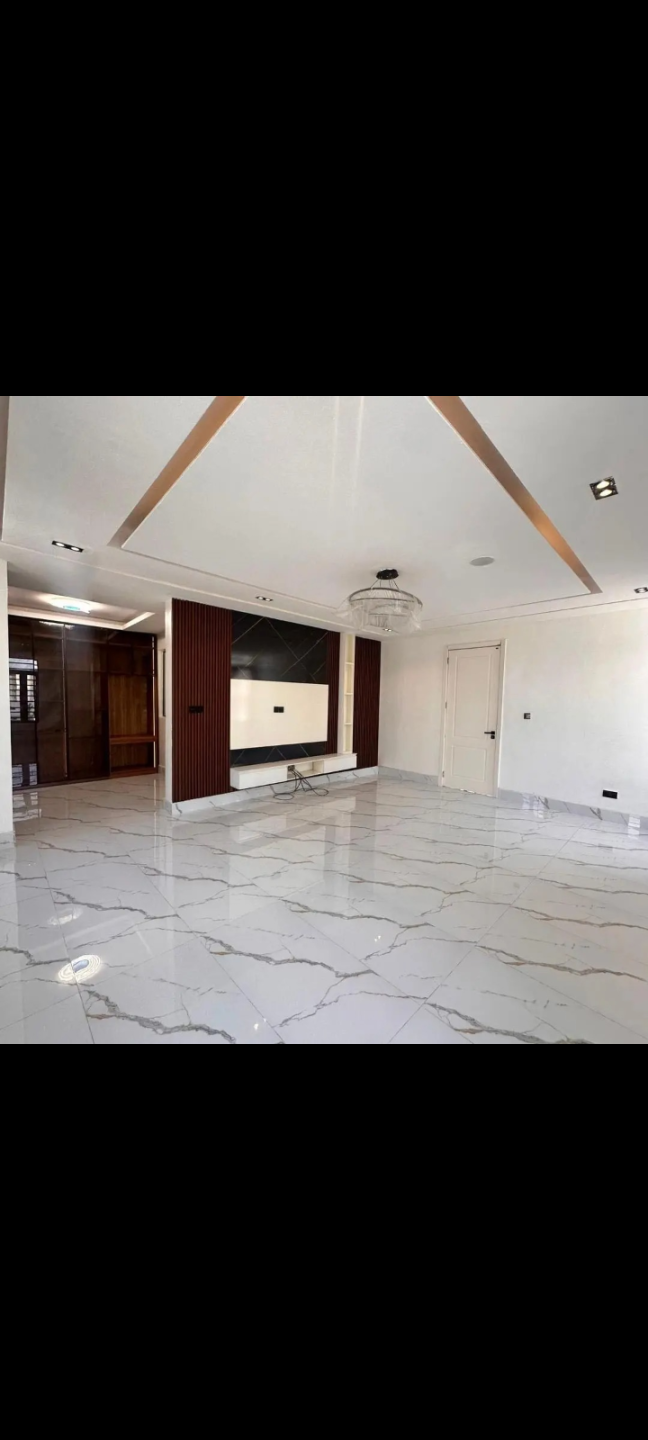Premium 5 Bedroom fully Detached Duplex with BQ- Lekki