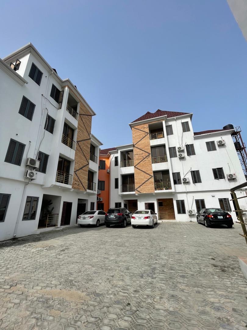 Tastefully Finished 2 Bedroom Apartment for Rent in Salem, Ilasan Ikate, Lek