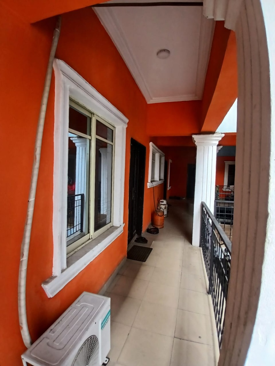 3 Bedroom Flat In Ologolo, Lekki