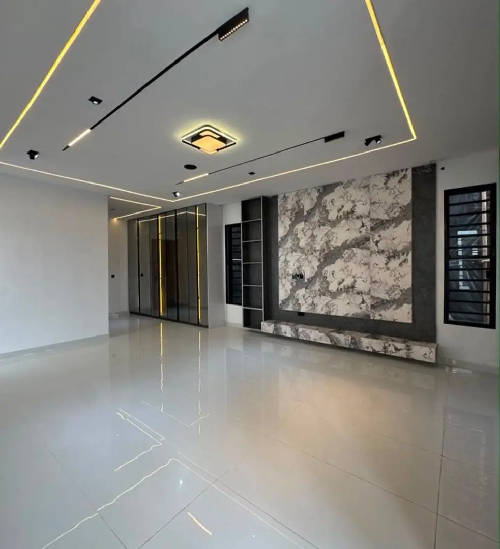 5 Bedroom Duplex in Lekki
