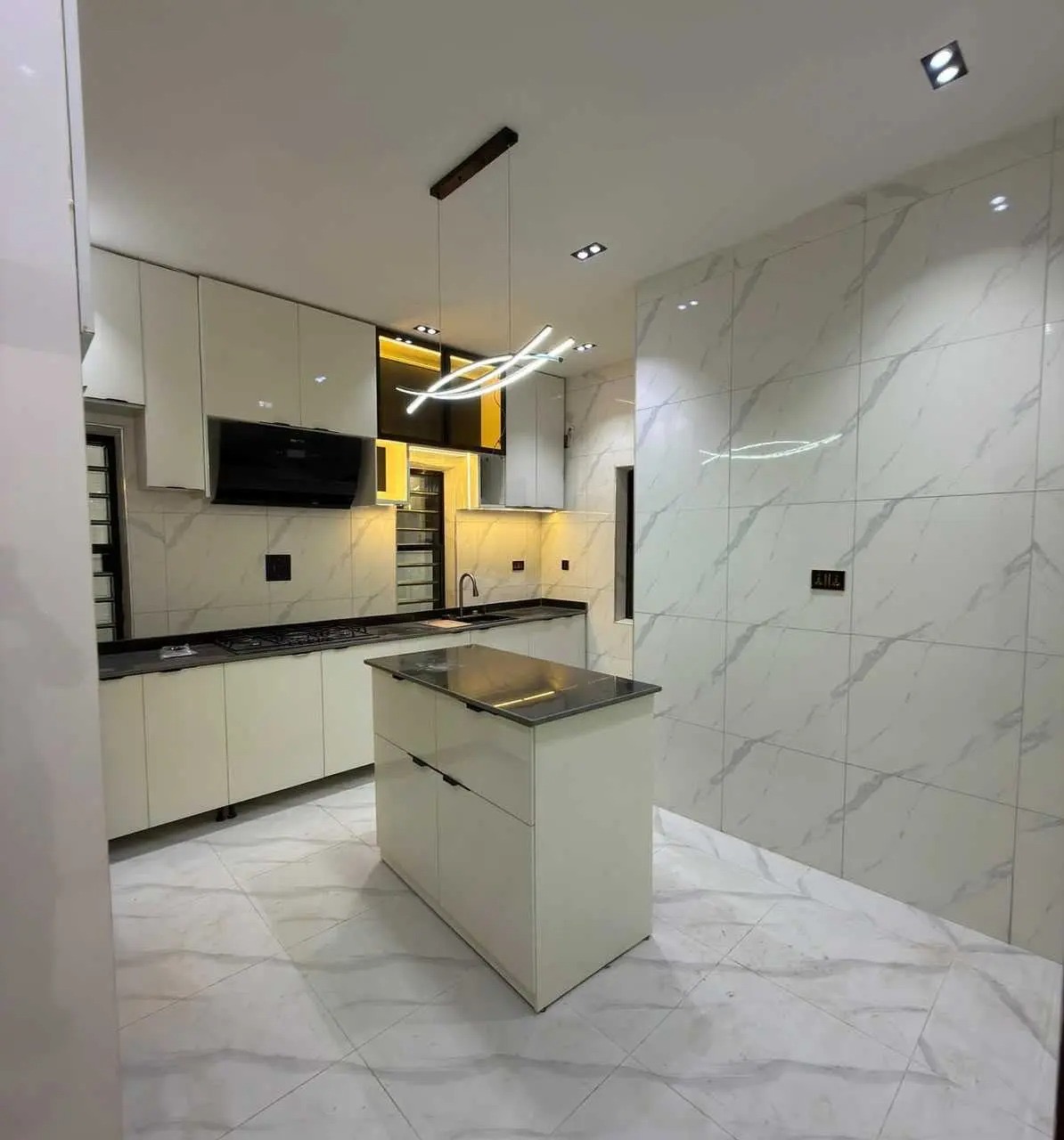 5 Bedroom duplex in Ajah Lekki Lagos