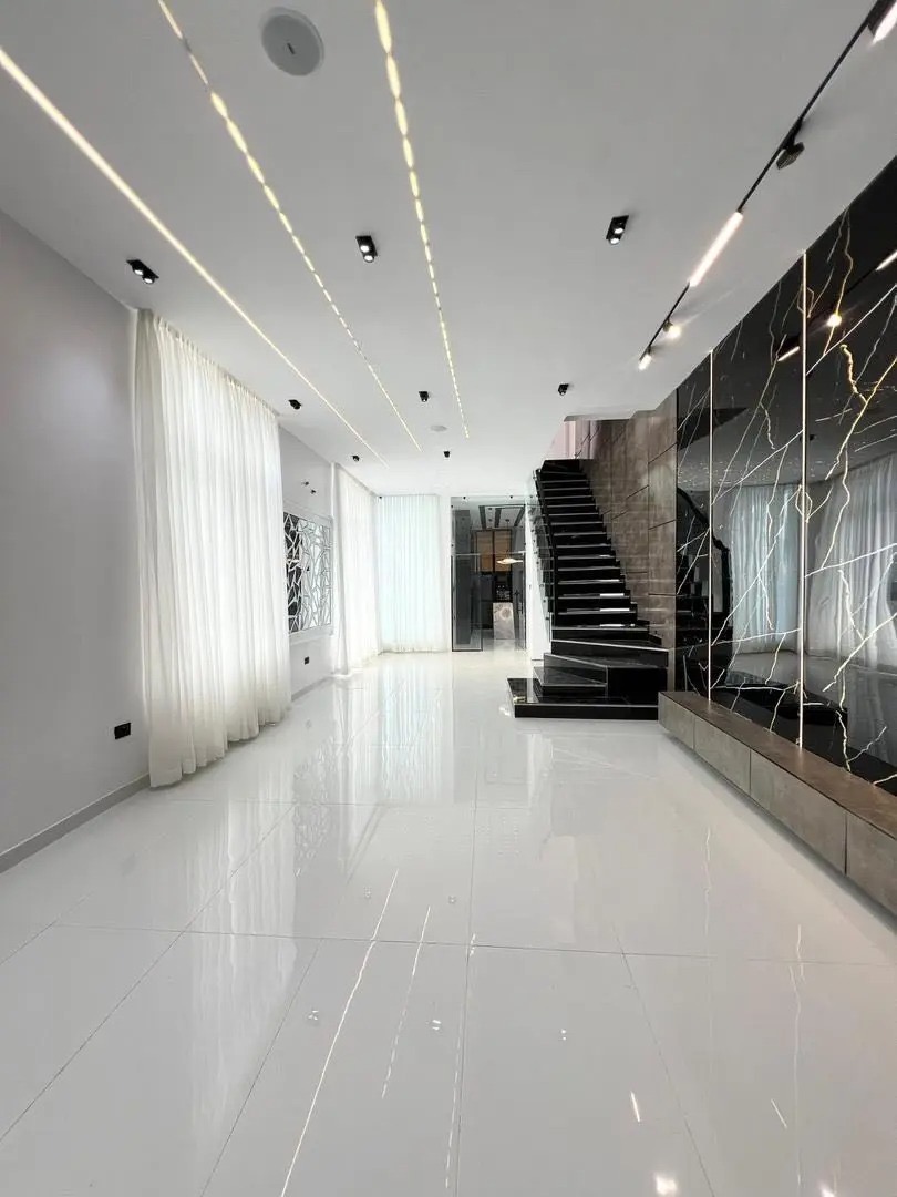 5 Bedroom Fully Detached Duplex With BQ