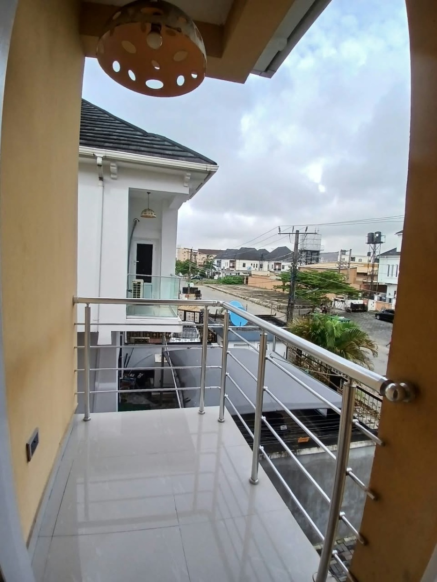 2 Bedroom Apartments inside U3 Estate, Lekki Right Side