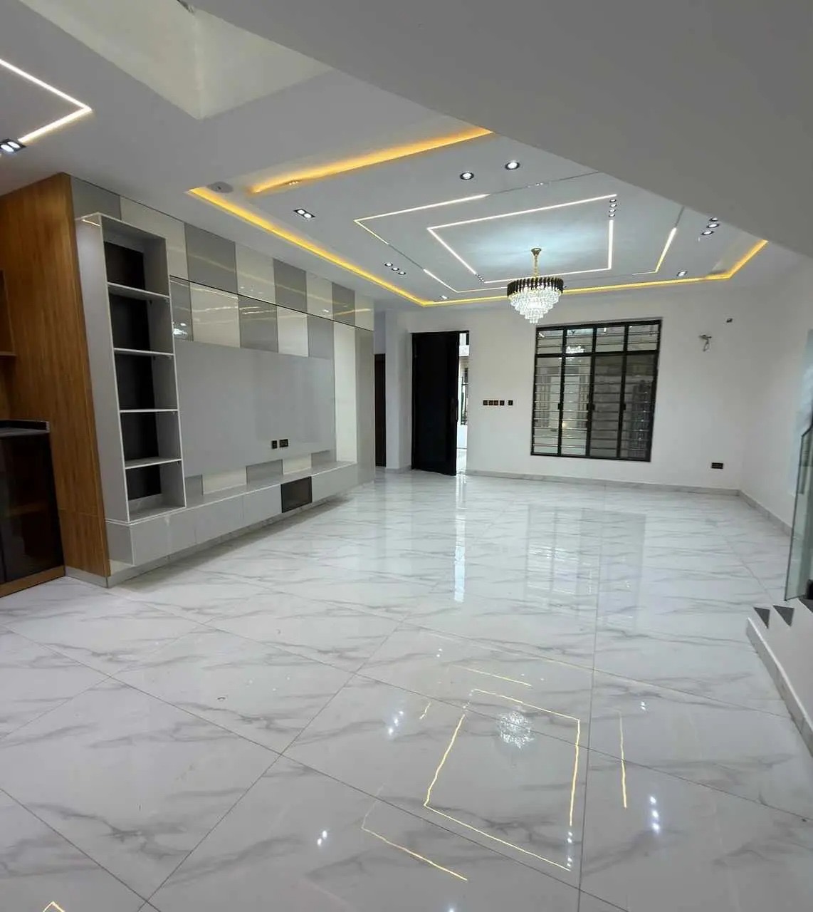5 Bedroom duplex in Ajah Lekki Lagos