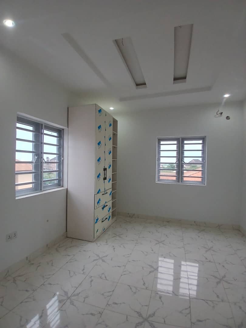 3 Bedroom Apartment- Ajah
