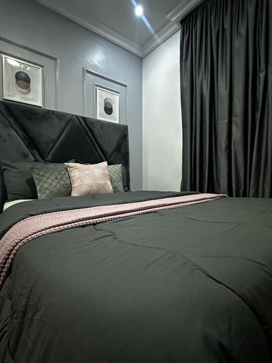 Luxury 3 Bedroom Smart Apartment