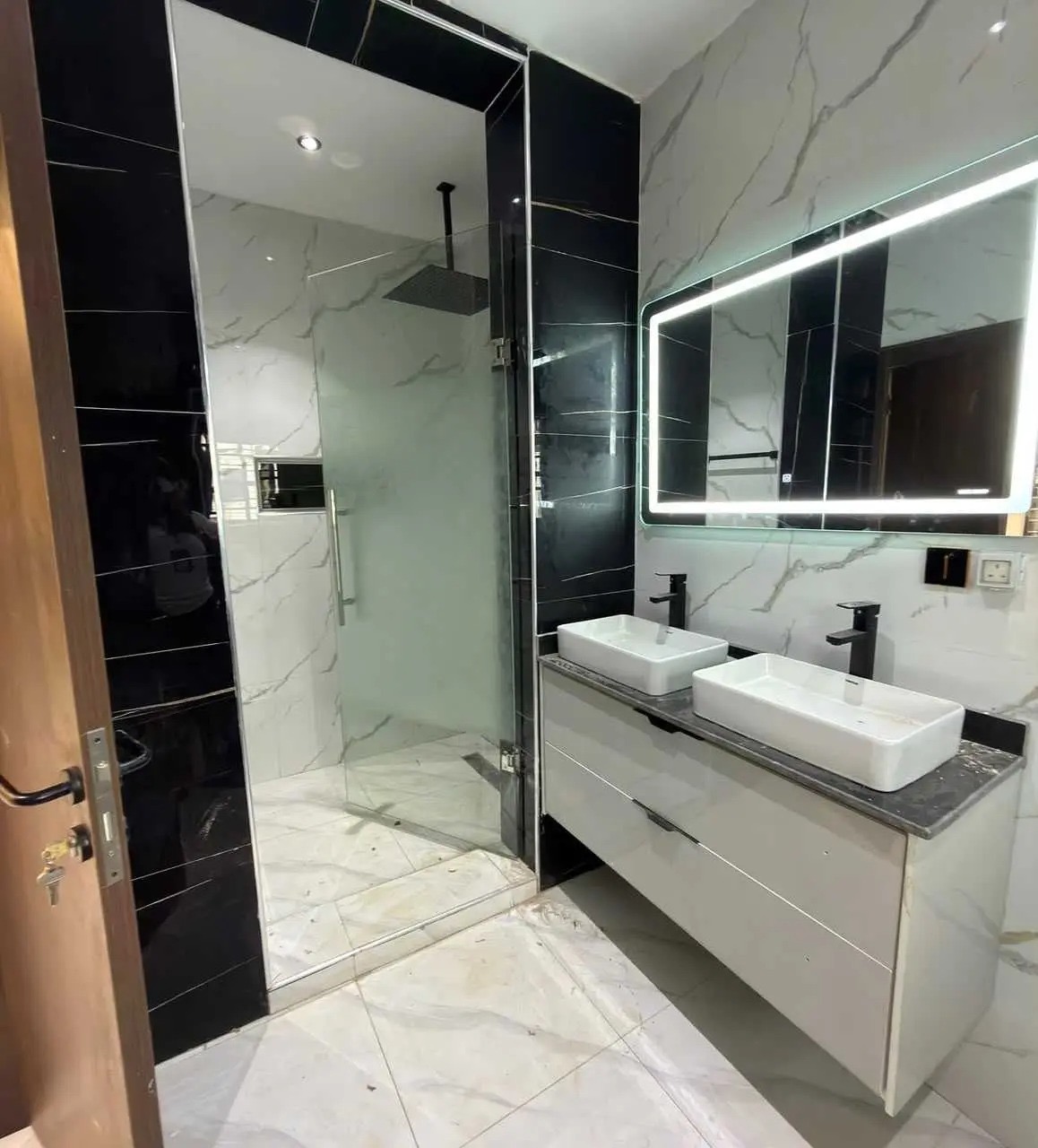 5 Bedroom duplex in Ajah Lekki Lagos