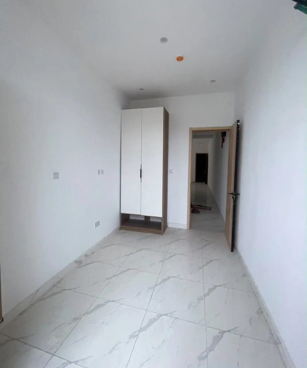 4 Bedroom Fully Detached Duplex with BQ