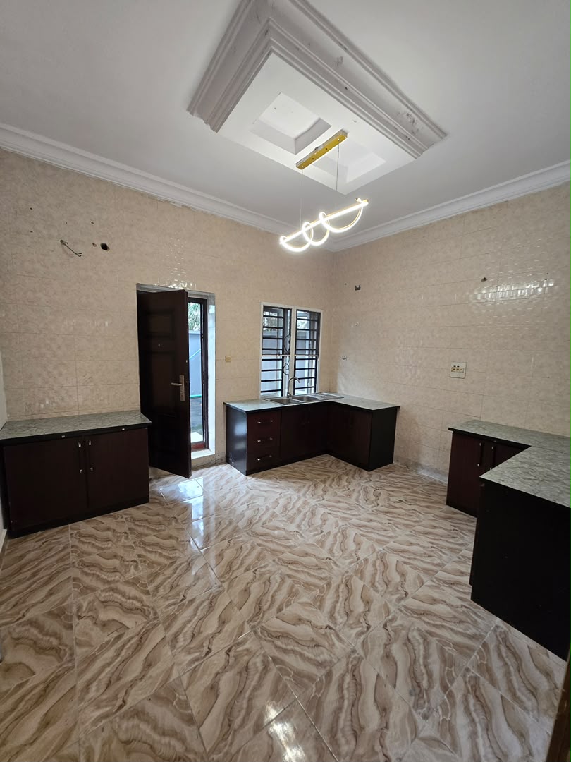 NICELY FINISHED 2 BEDROOM FLAT