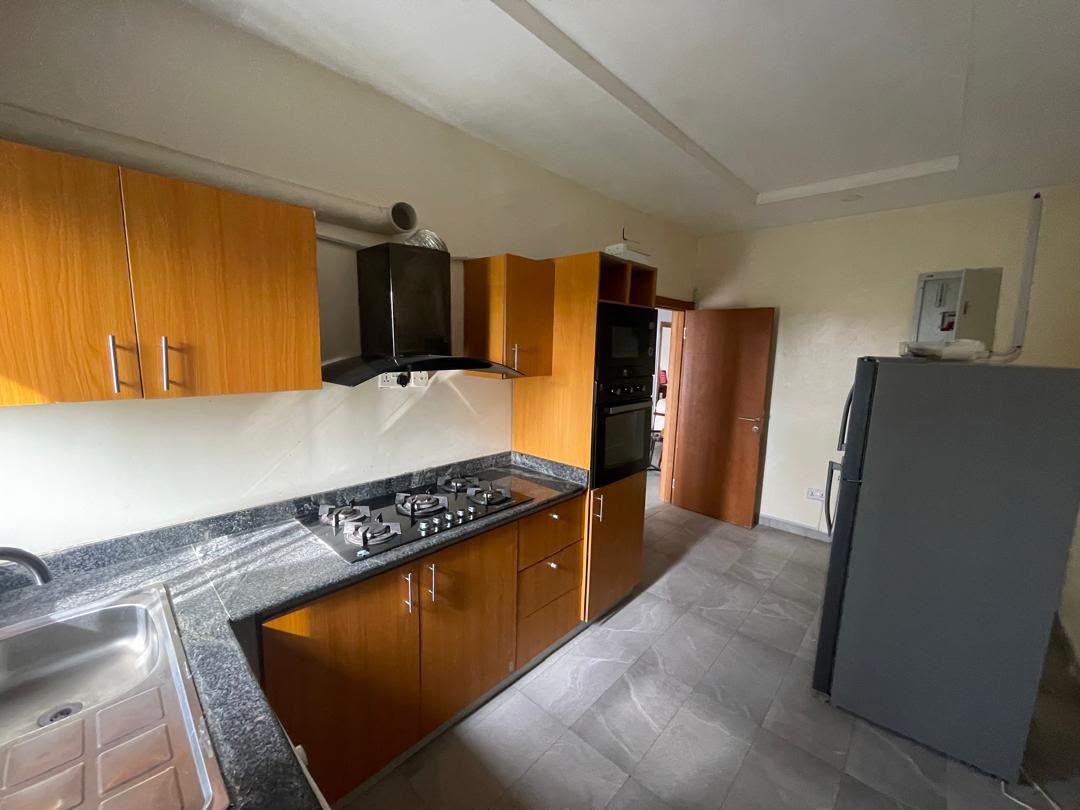 FOR RENT: SPACIOUS THREE BEDROOMS FLAT IN OGOMBO AJAH LAGOS