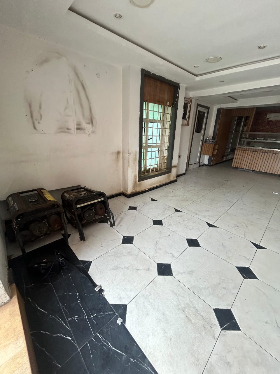 Ground Floor 60sqm Shop/Office Space In Lekki Phase 1 Lagos