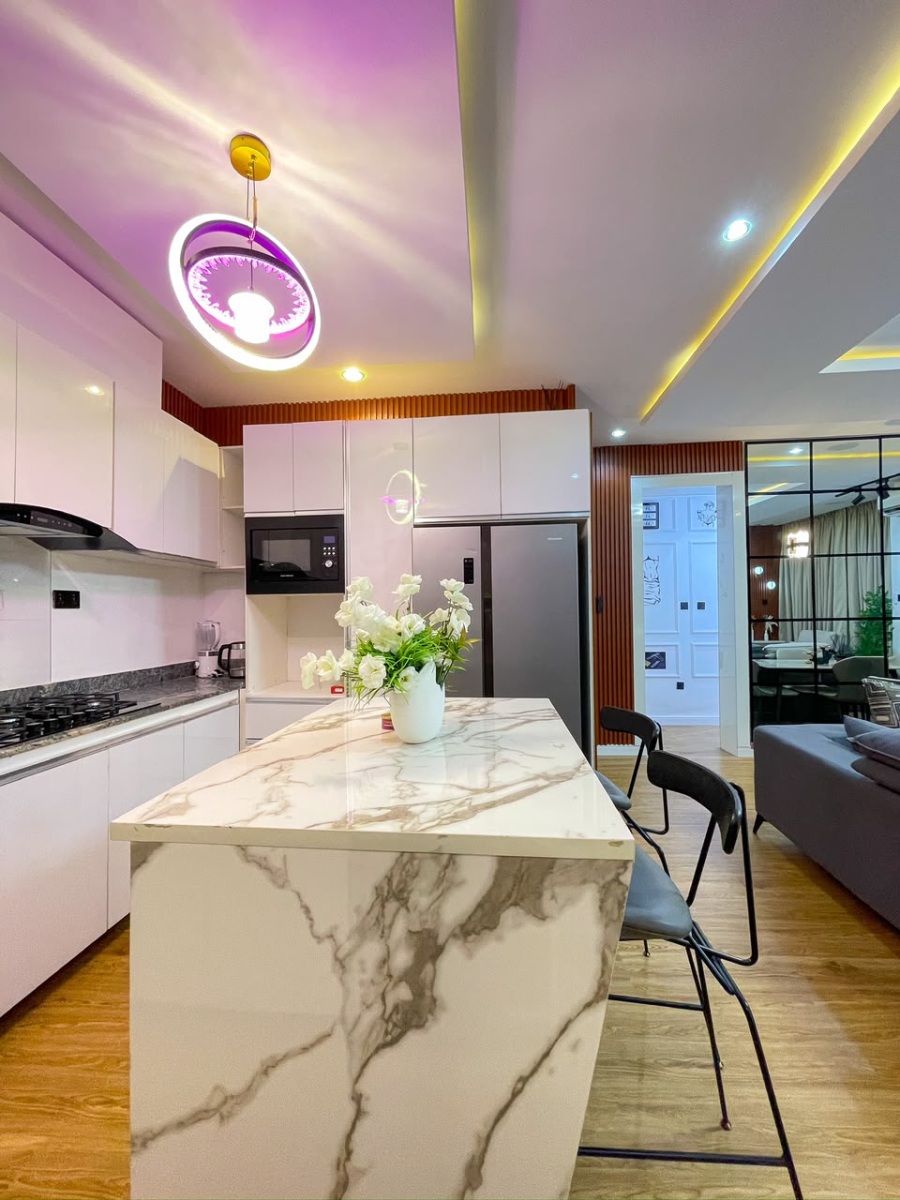 4 BEDROOM DETACHED DUPLEX