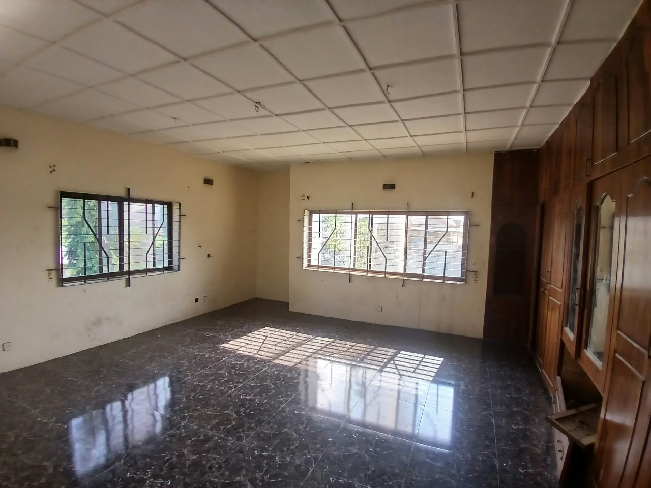 6 Bedroom Detached Duplex - Ajah