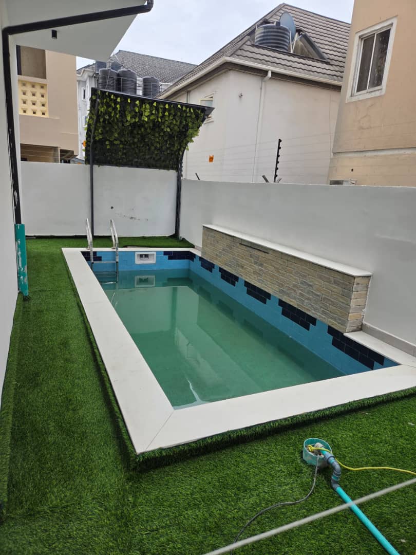 5 Bedroom Fully Detached Duplex