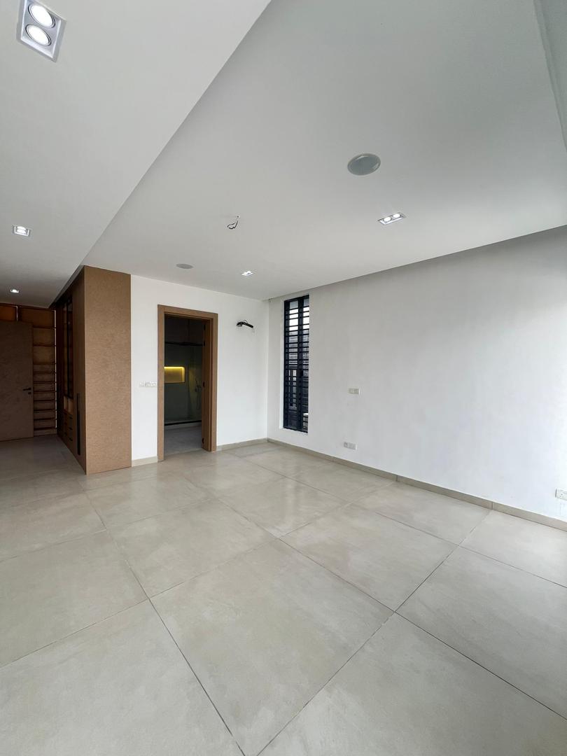5 BEDROOM LUXURY HOME WITH CINEMA, ELEVATOR, SWIMMING POOL AND ROOFTOP TERRACE