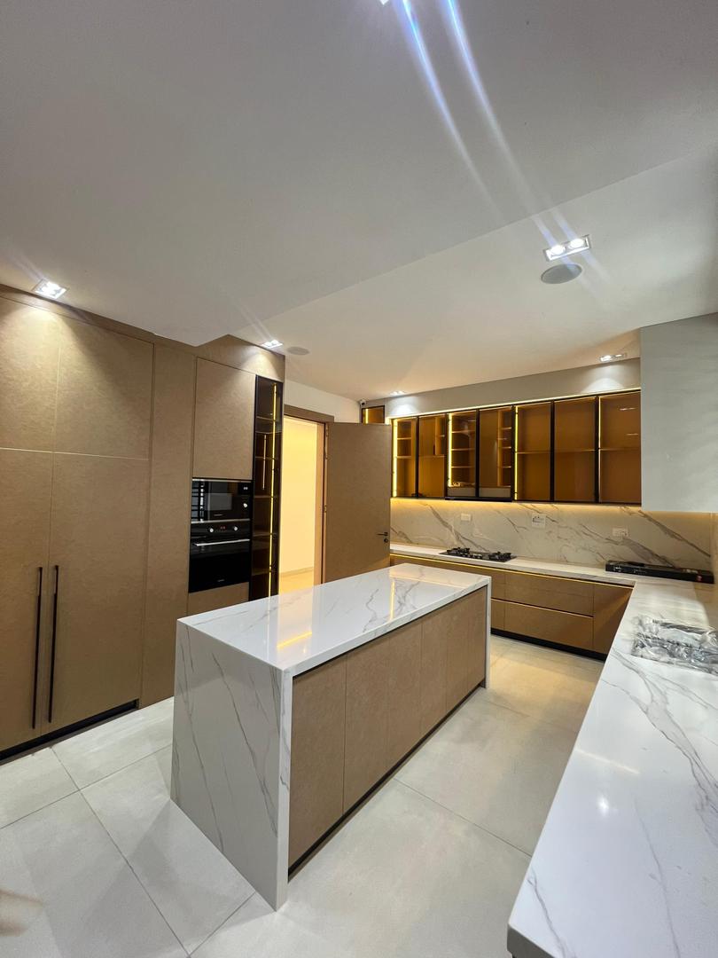 5 BEDROOM LUXURY HOME WITH CINEMA, ELEVATOR, SWIMMING POOL AND ROOFTOP TERRACE