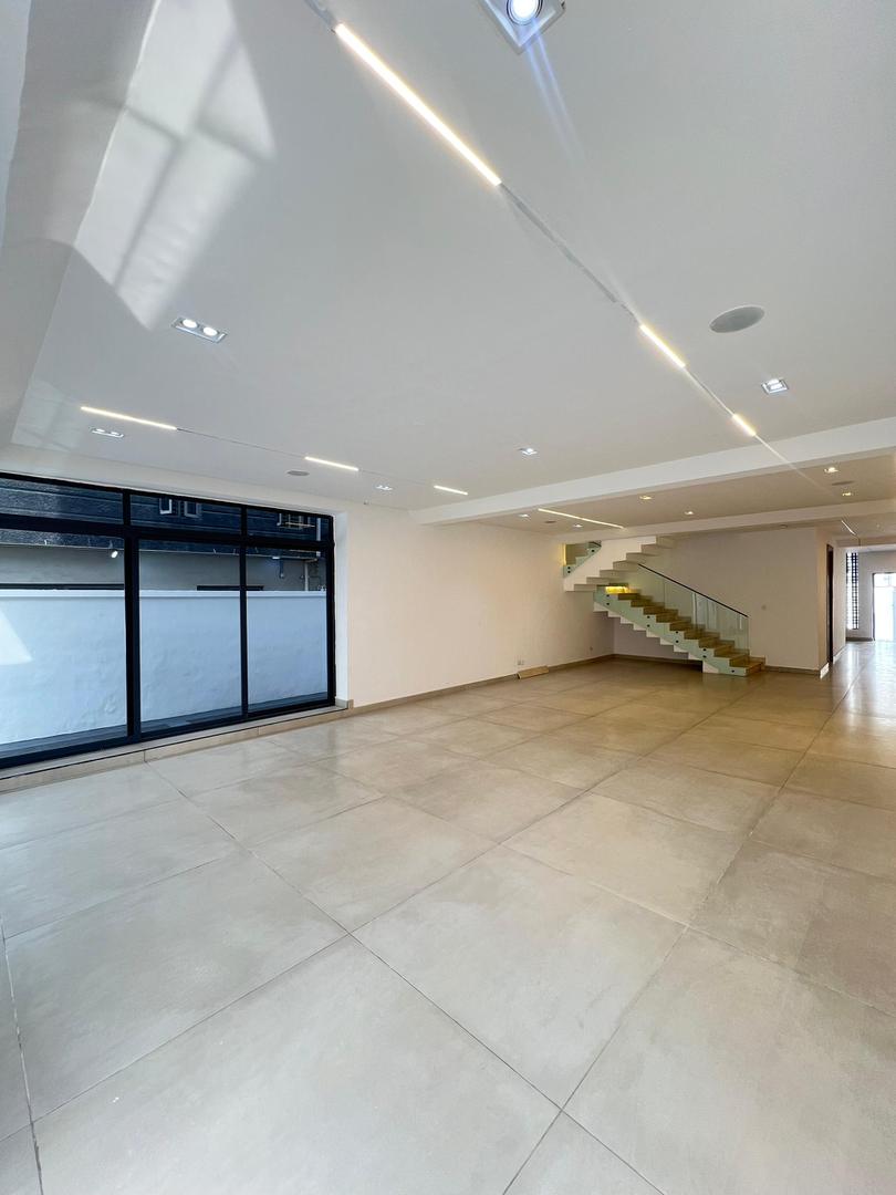 5 BEDROOM LUXURY HOME WITH CINEMA, ELEVATOR, SWIMMING POOL AND ROOFTOP TERRACE