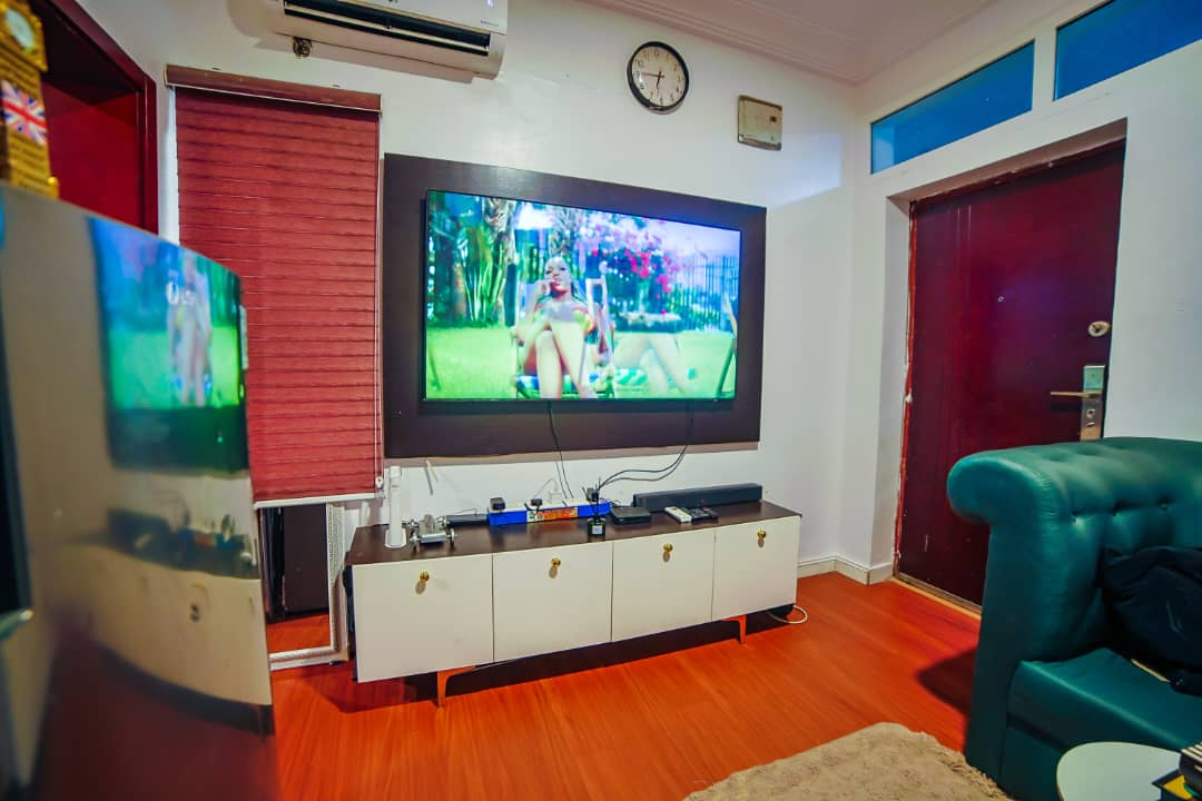 1 Bedroom Furnished Apartment
