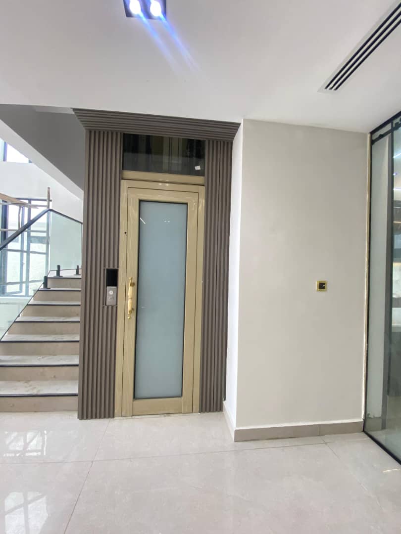 6 BEDROOM FULLY DETACHED DUPLEX WITH ELEVATOR• BQ• POOL