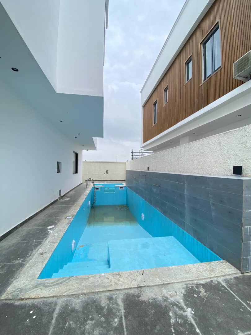 6 BEDROOM FULLY DETACHED DUPLEX WITH ELEVATOR• BQ• POOL
