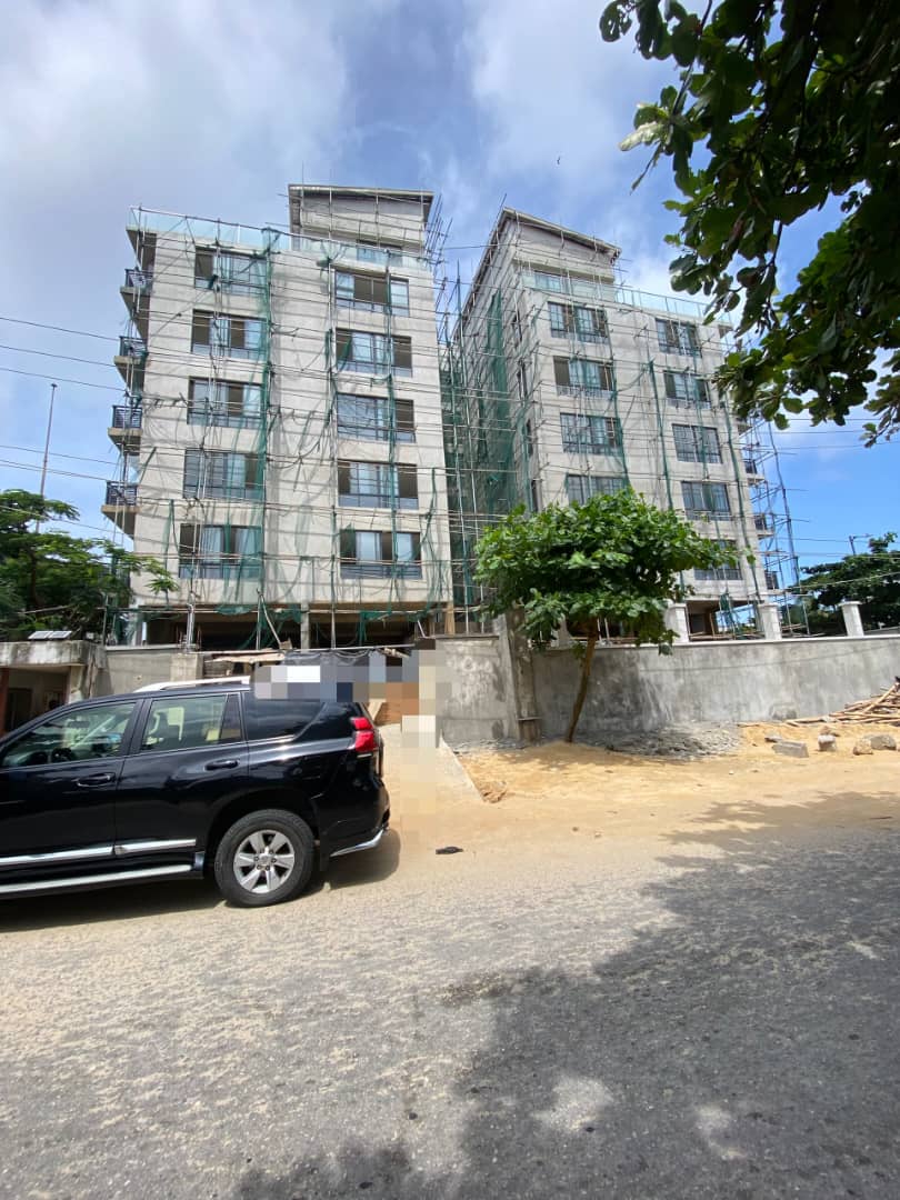 2 BEDROOM APARTMENT DUPLEX WITH ELEVATOR AND POOL