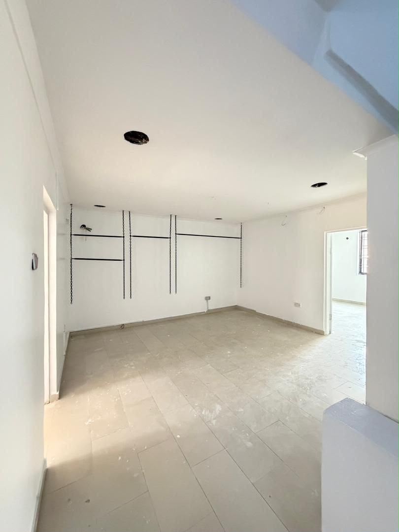 4 BEDROOM PRIVATE TERRACE DUPLEX AND BQ