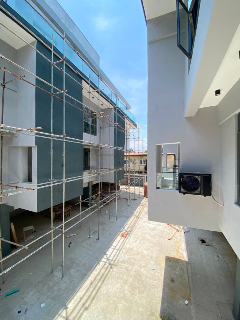 4 BEDROOM TERRACED DUPLEX WITH BQ, POOL AND GYM