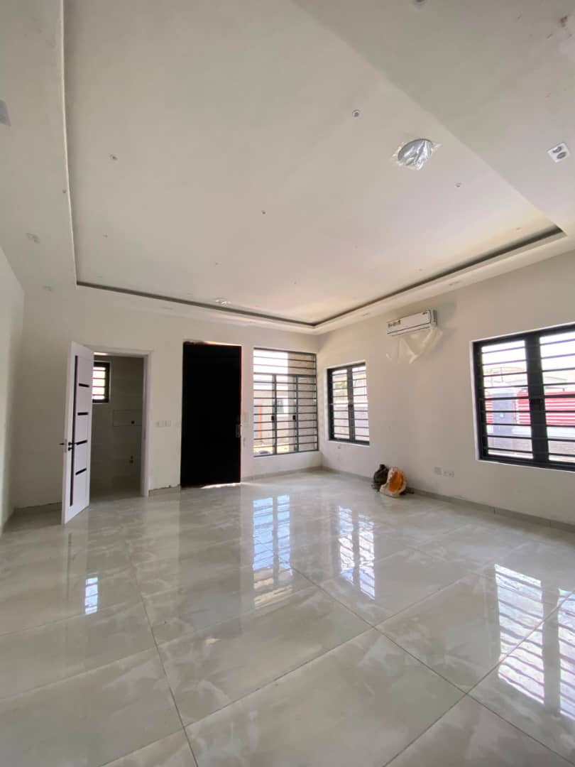 4 BEDROOM TERRACED DUPLEX WITH BQ, POOL AND GYM