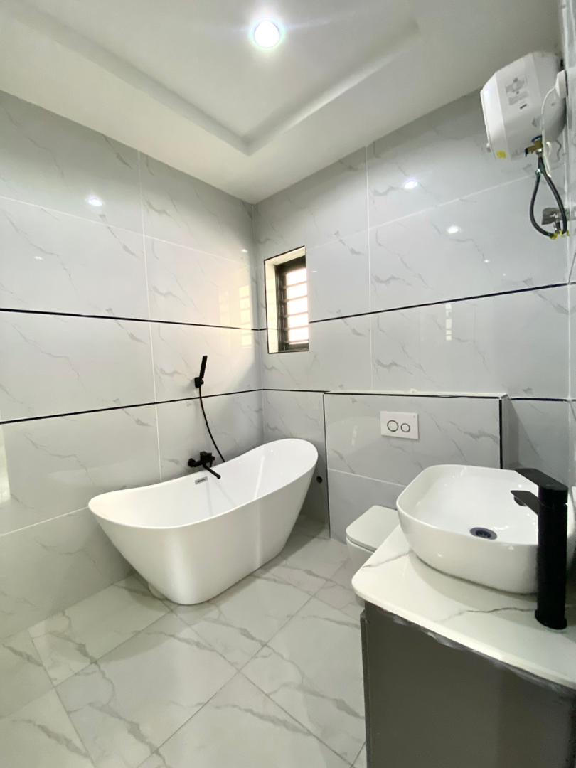 4 BEDROOM TERRACED DUPLEX WITH BQ, POOL And GYM