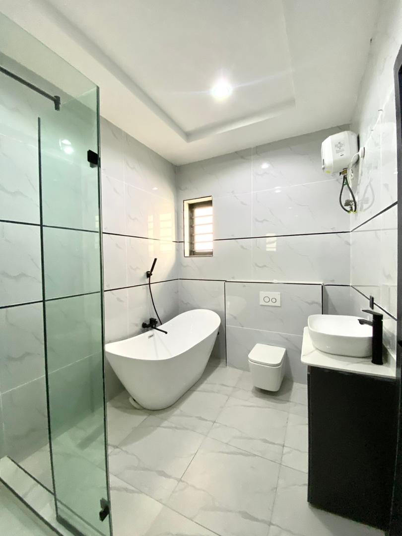 4 BEDROOM TERRACED DUPLEX WITH BQ, POOL And GYM