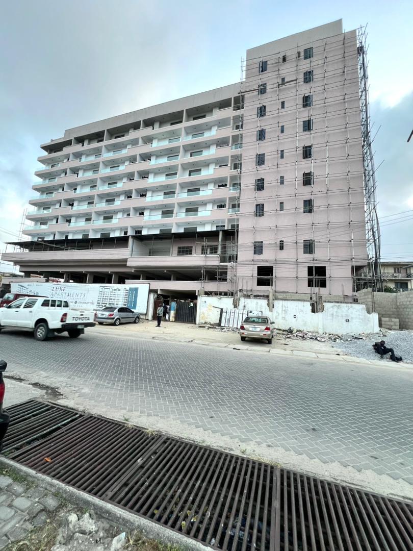 5 BEDROOM SEMI DETACHED DUPLEX WITH BQ- AGUNGI