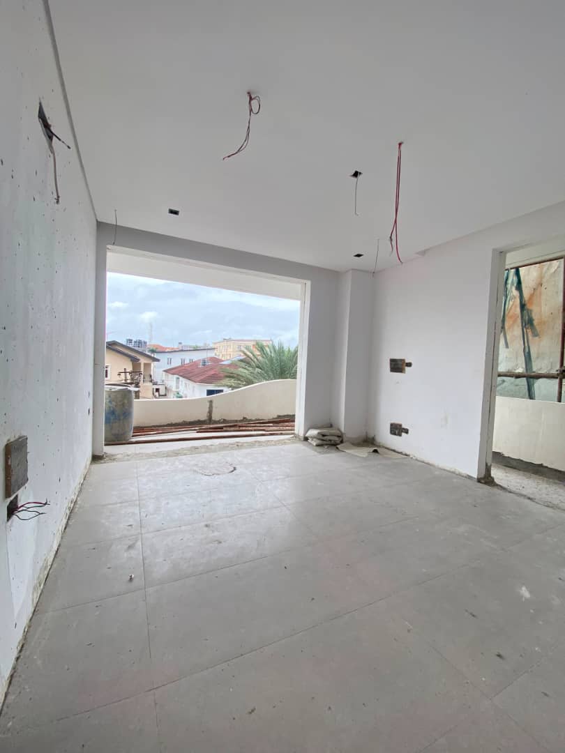 2 And 3 BEDROOM APARTMENTS WITH SWIMMING POOL- ONIRU