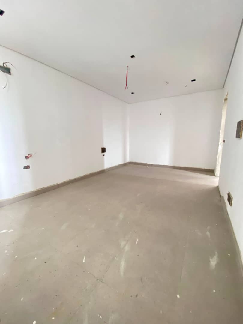 2 And 3 BEDROOM APARTMENTS WITH SWIMMING POOL- ONIRU