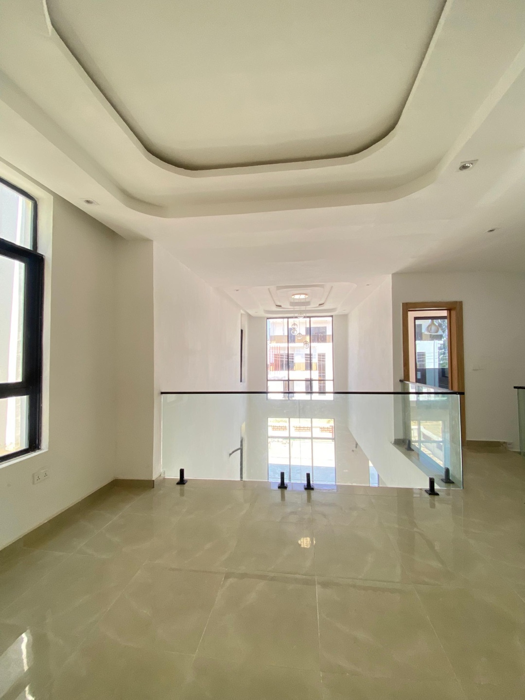5 BEDROOM FULLY DETACHED DUPLEX WITH BQ- LEKKI